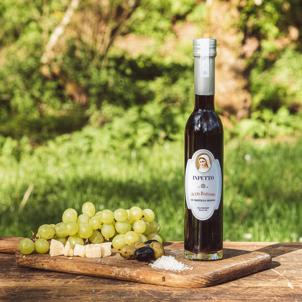 INPETTO - Aceto Balsamo di Mirtillo Rossi (Cranberry) - feinkostinpetto - Balsamico, Cranberry, Delikatessen, Essig, Feinkost, feinkostinpetto, inpetto, inpetto-feinkost, inpettofeinkost, Mediterrane Küche - inpetto.shop inpetto feinkostinpetto